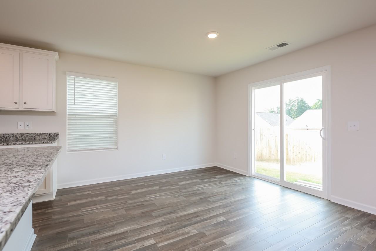 6026 Mason Tucker Dr - Photo 5 of 21