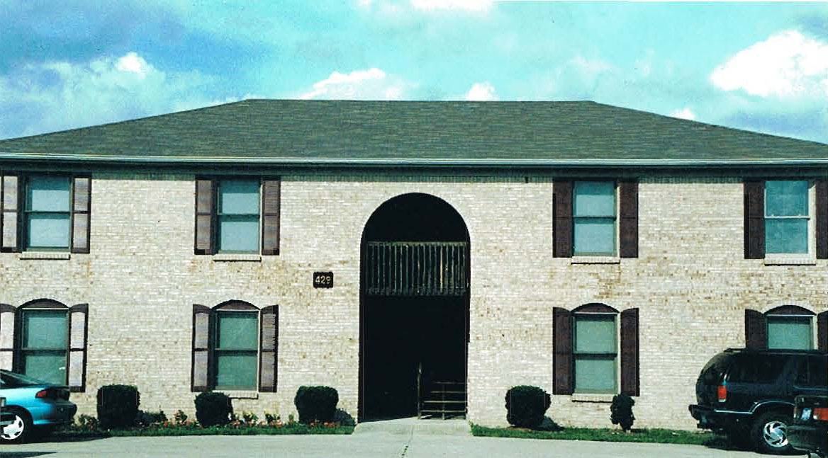 425 N Keeneland Dr - Photo 2 of 2