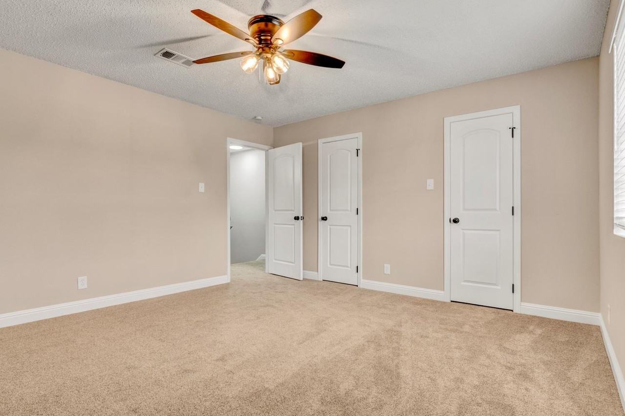 6685 Lexington Dr #22 - Photo 5 of 11