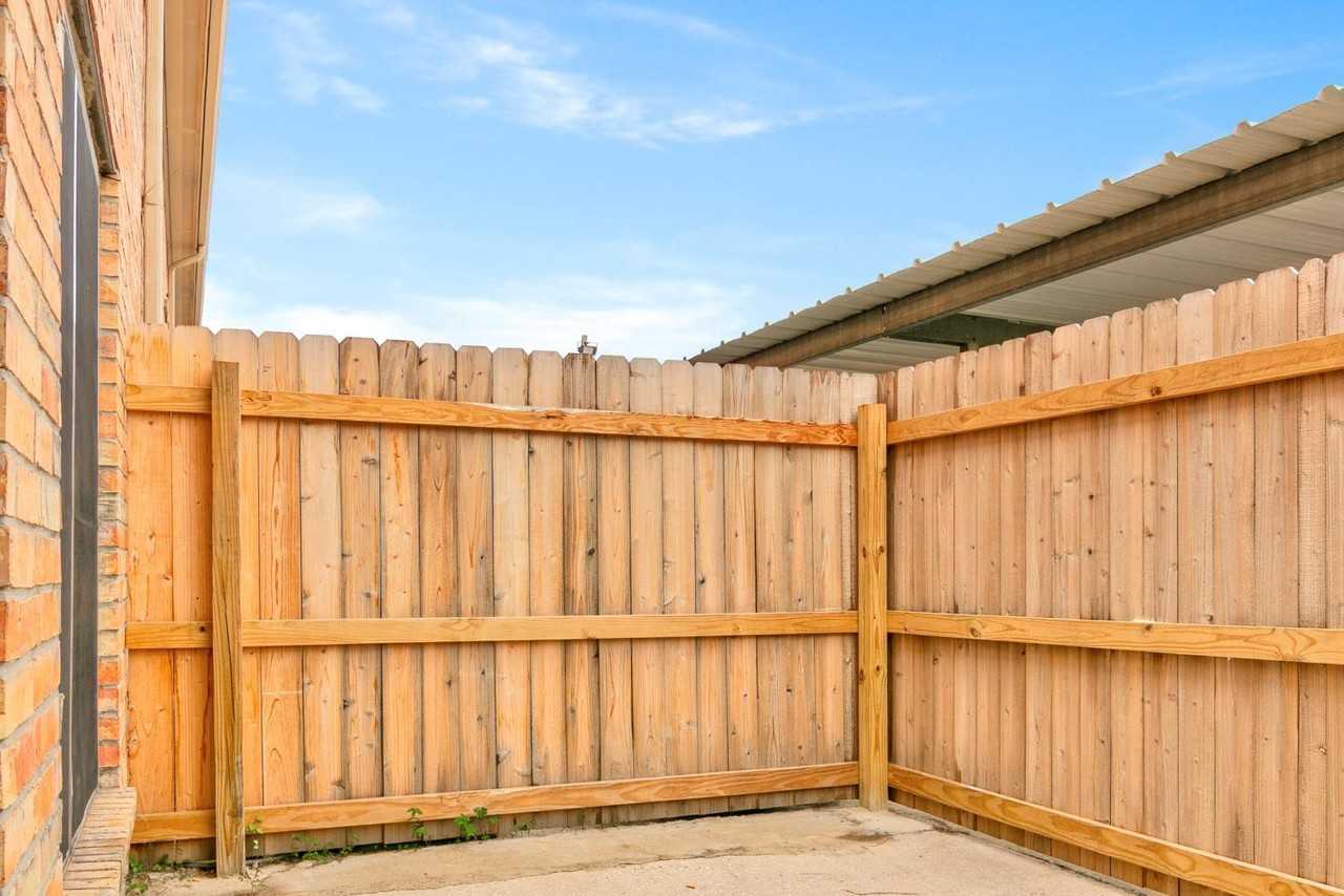 6685 Lexington Dr #22 - Photo 5 of 11