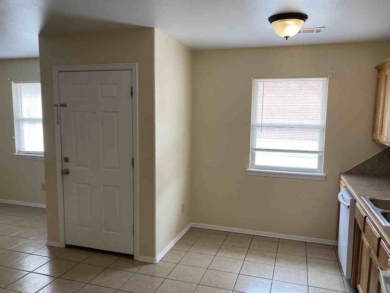 2 E 4th St #3 - Photo 2 of 9