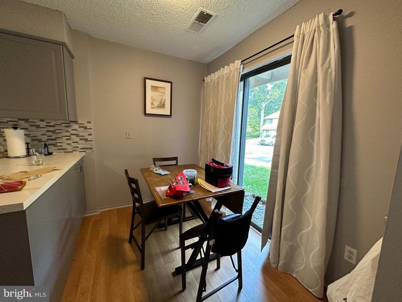 2215 Cartwright Pl - Photo 6 of 14