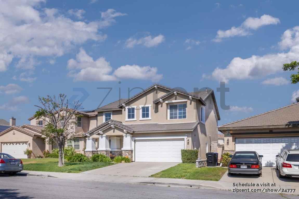 7199 Abigail Pl - Photo 2 of 38