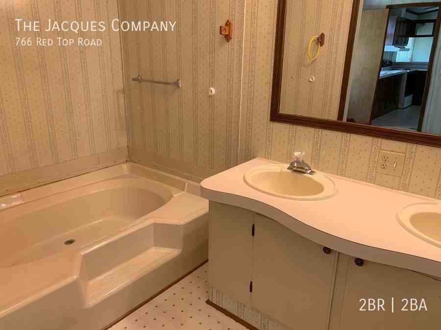 766 Red Top Rd - Photo 3 of 9