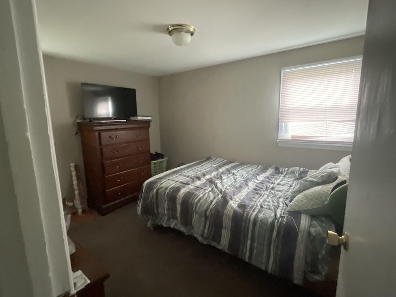 1617 Berwin Ave #NA - Photo 4 of 13
