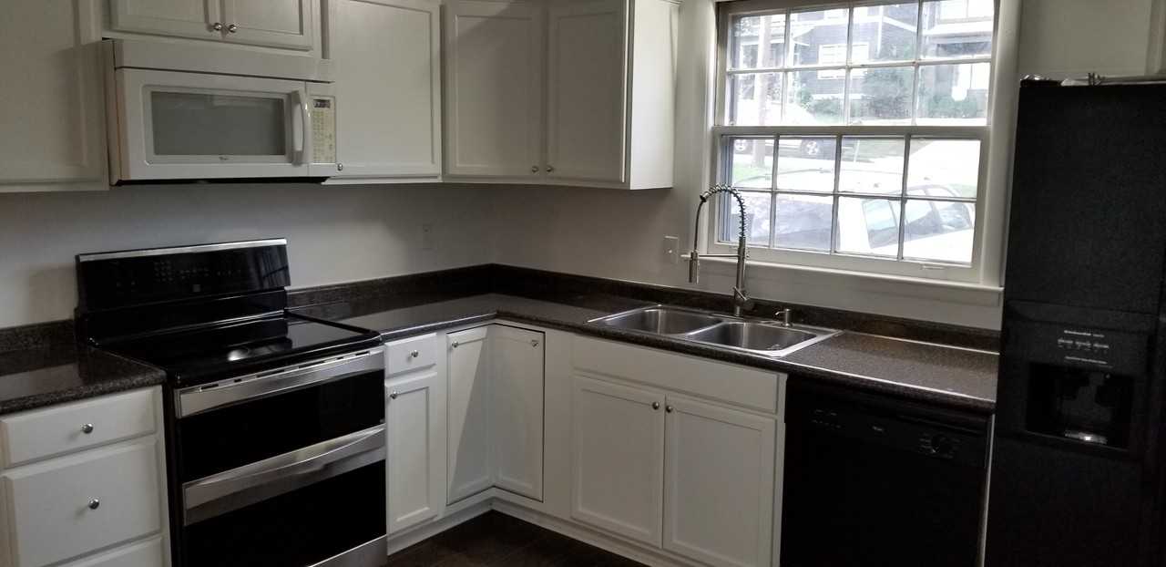2907 W Linden Ave #A - Photo 3 of 11