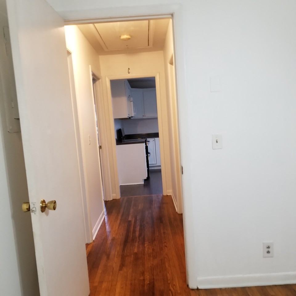2907 W Linden Ave #A - Photo 4 of 11