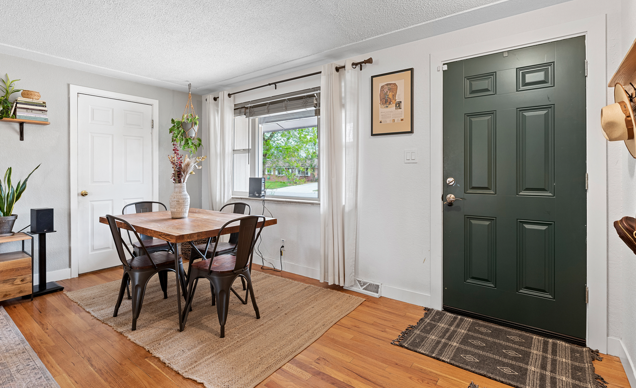 4712 Estes St #NA - Photo 3 of 20