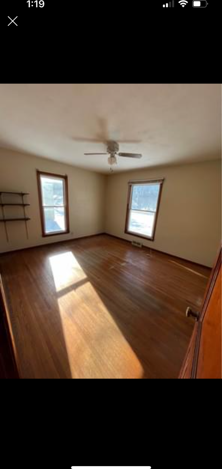 1319 Bigelow Ave #NA - Photo 2 of 6