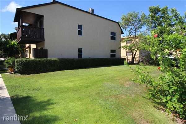 312 Southwind Dr - Photo 3 of 13