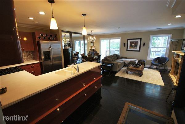 107 Sara Cir - Photo 3 of 14