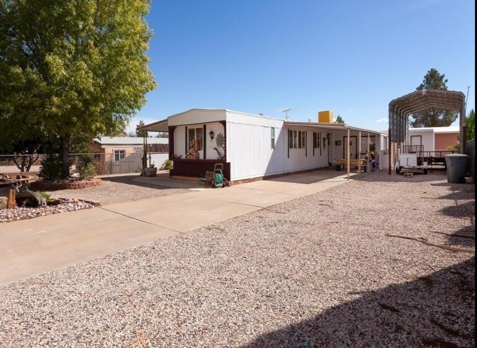 2073 W 1425 N #NA - Photo 2 of 27
