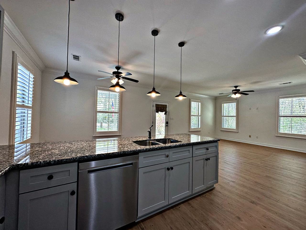 21331 Heintz St #NA - Photo 2 of 8