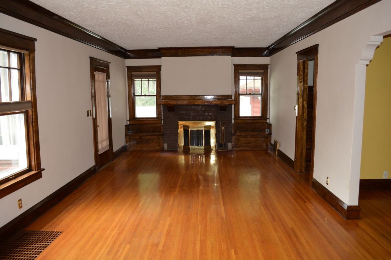 501 E Emerson St #NA - Photo 4 of 27