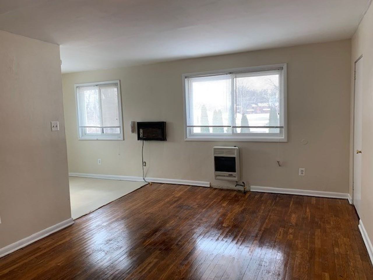 1341 Rolleston St #B - Photo 2 of 28