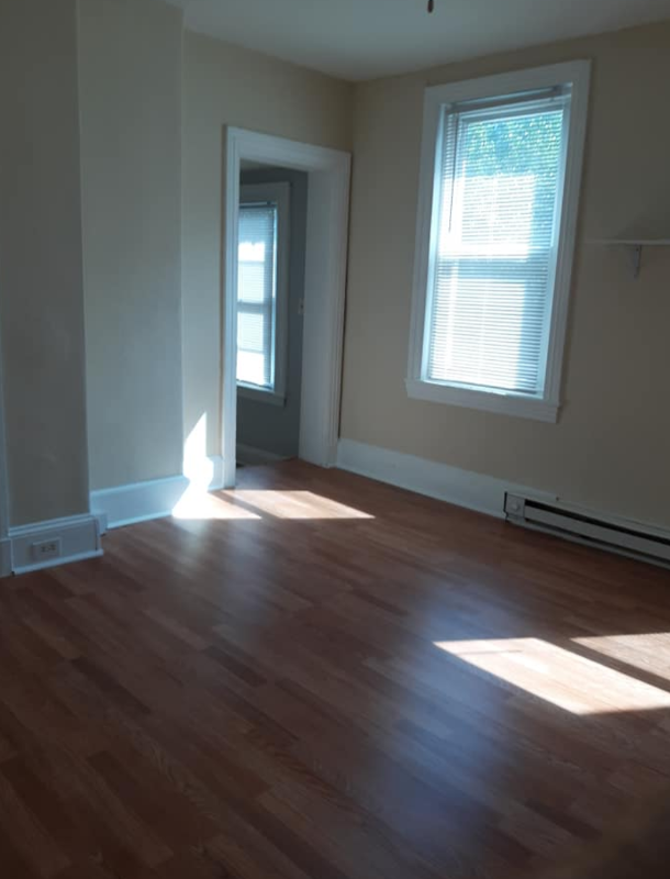 4725 Leiper St #3 - Photo 4 of 4