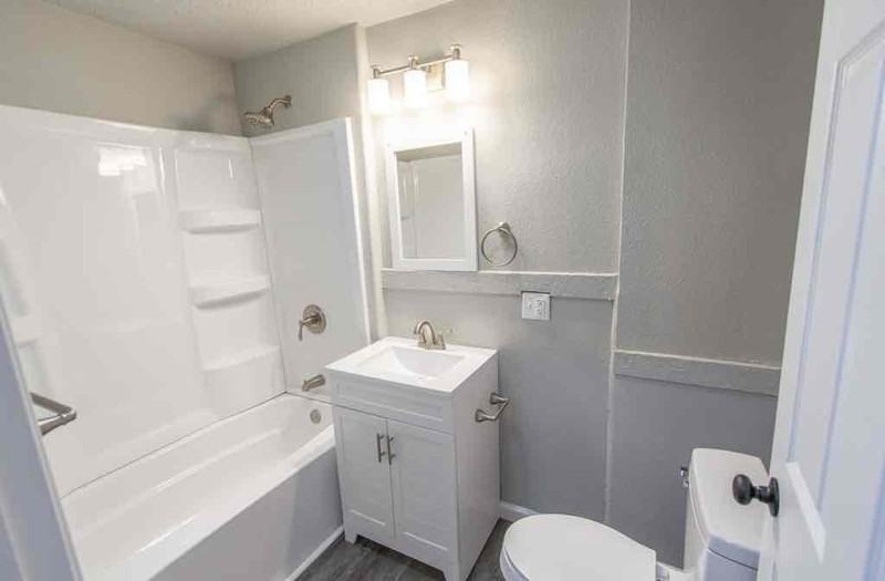 211 South 2nd Street - Photo 5 of 8