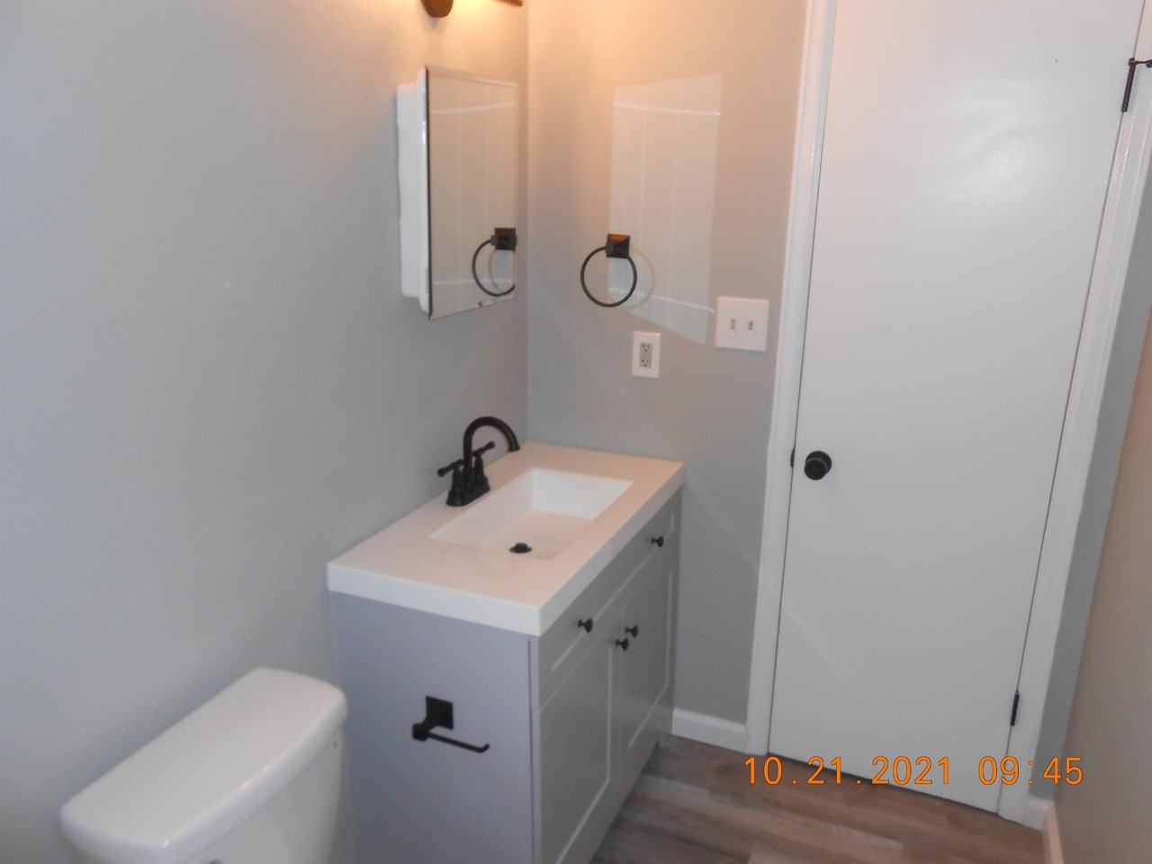 1054 E 5th St #1054 - Photo 6 of 14