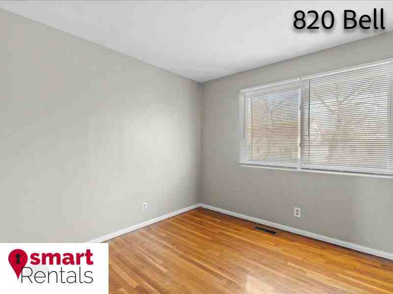 820 Bell Avenue - Photo 3 of 8