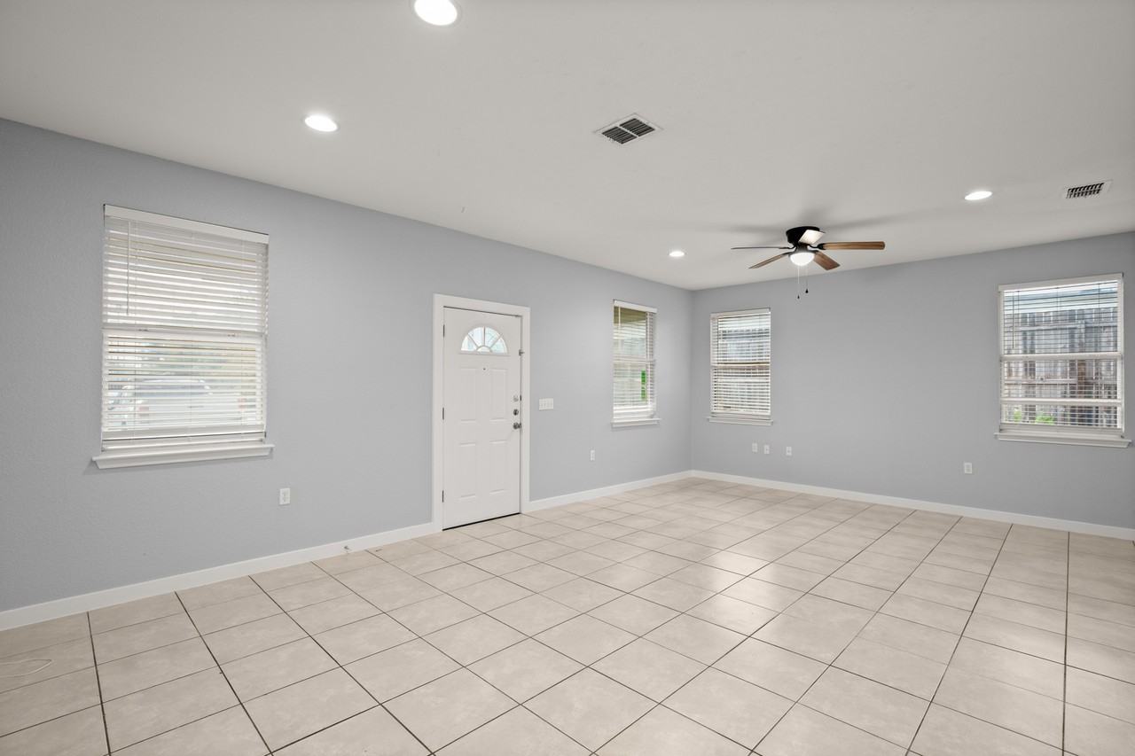 7617 Bennett Ave #A - Photo 2 of 10