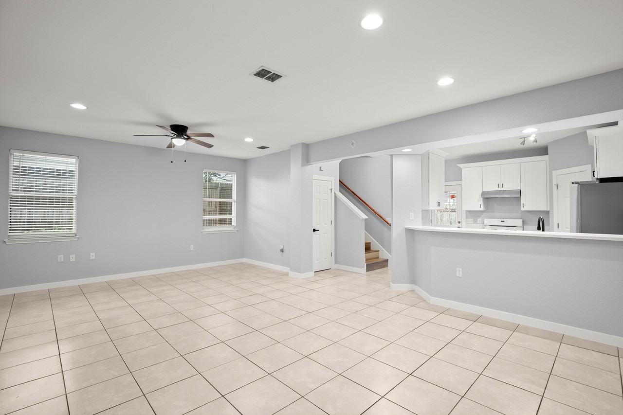 7617 Bennett Ave #A - Photo 4 of 10