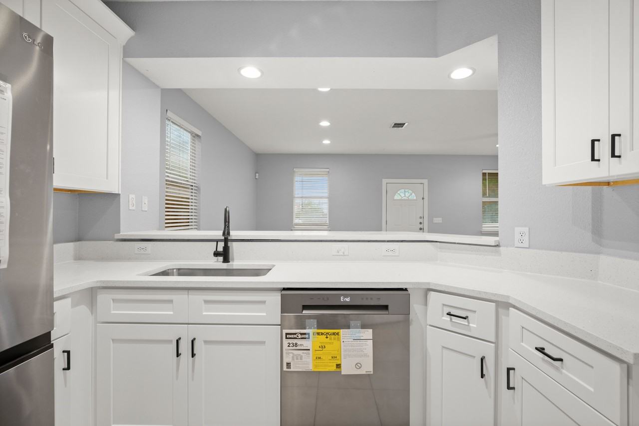 7617 Bennett Ave #A - Photo 7 of 10