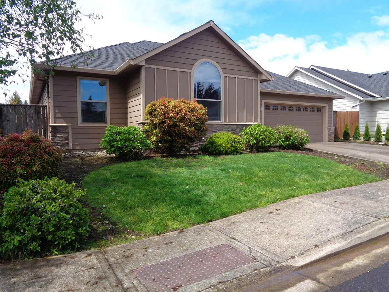 6439 Robin Hood St Se #1 - Photo 3 of 44