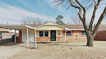 featured image of 1004 Moraine Ave