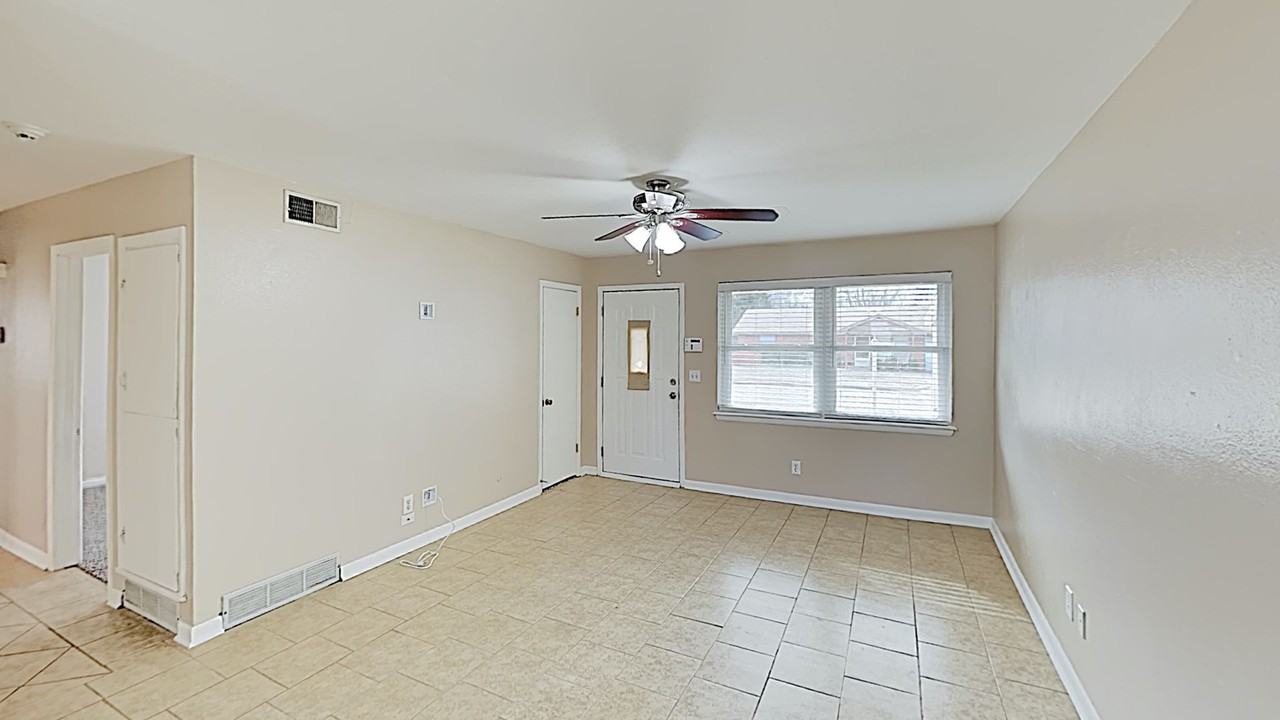 1004 Moraine Ave - Photo 7 of 21