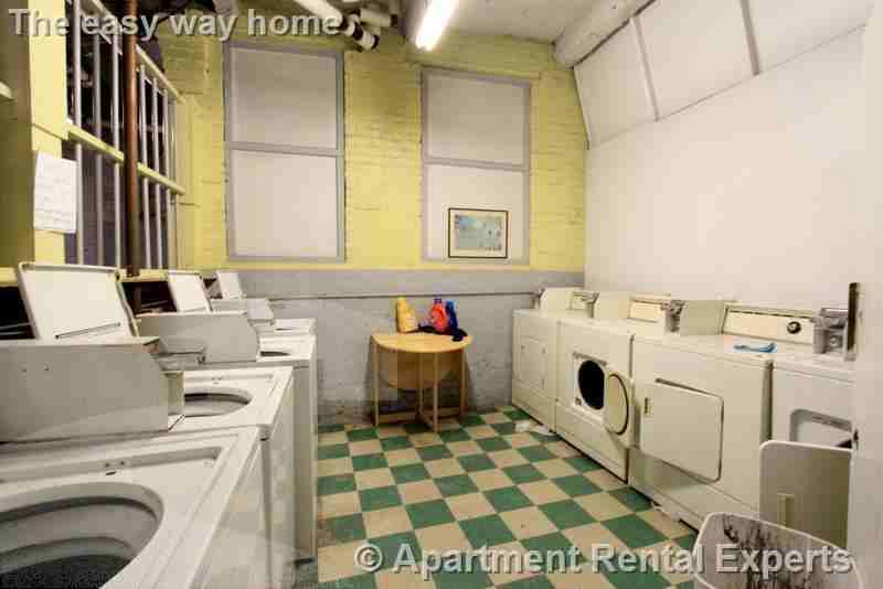 31 Park Dr #22 - Photo 2 of 6