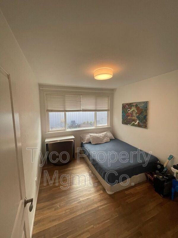 392 Bonito Ave - Photo 7 of 25