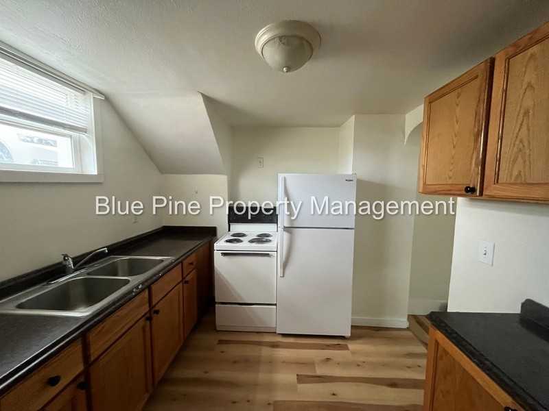 1414 N Garfield Ave #1 - Photo 6 of 7