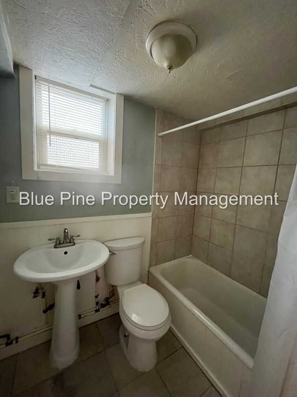 1414 N Garfield Ave #1 - Photo 7 of 7