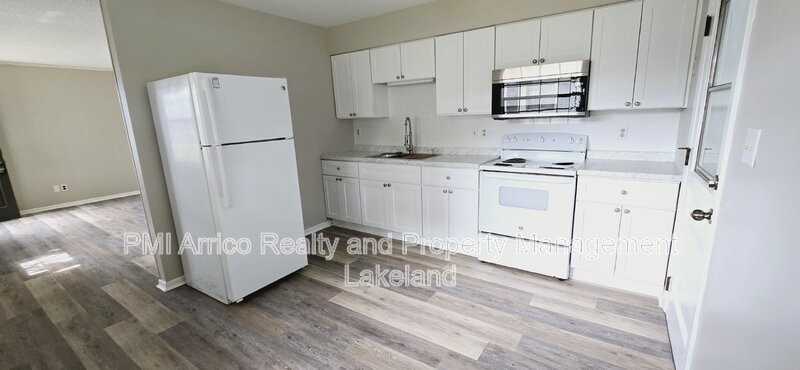 1207 Buddwood Rd - Photo 6 of 14