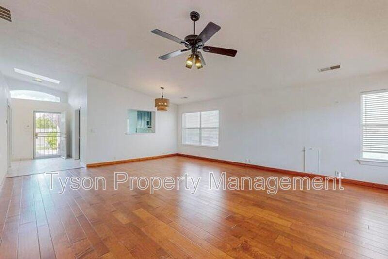 11512 Jewel Cave Rd Se - Photo 6 of 26