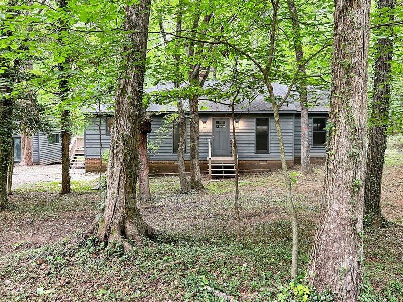 2112 Autumn Oaks Ln - Photo 2 of 35