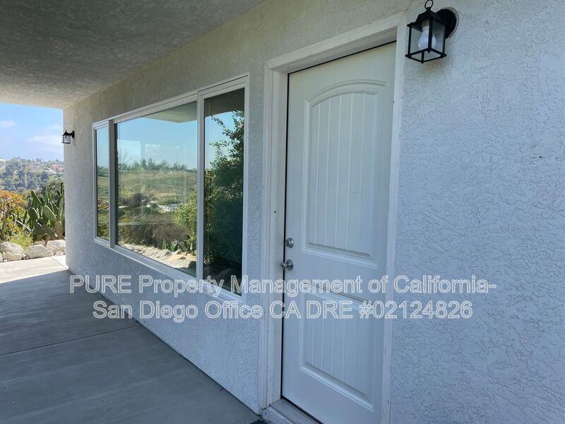 3561 Voyager Ct - Photo 2 of 21