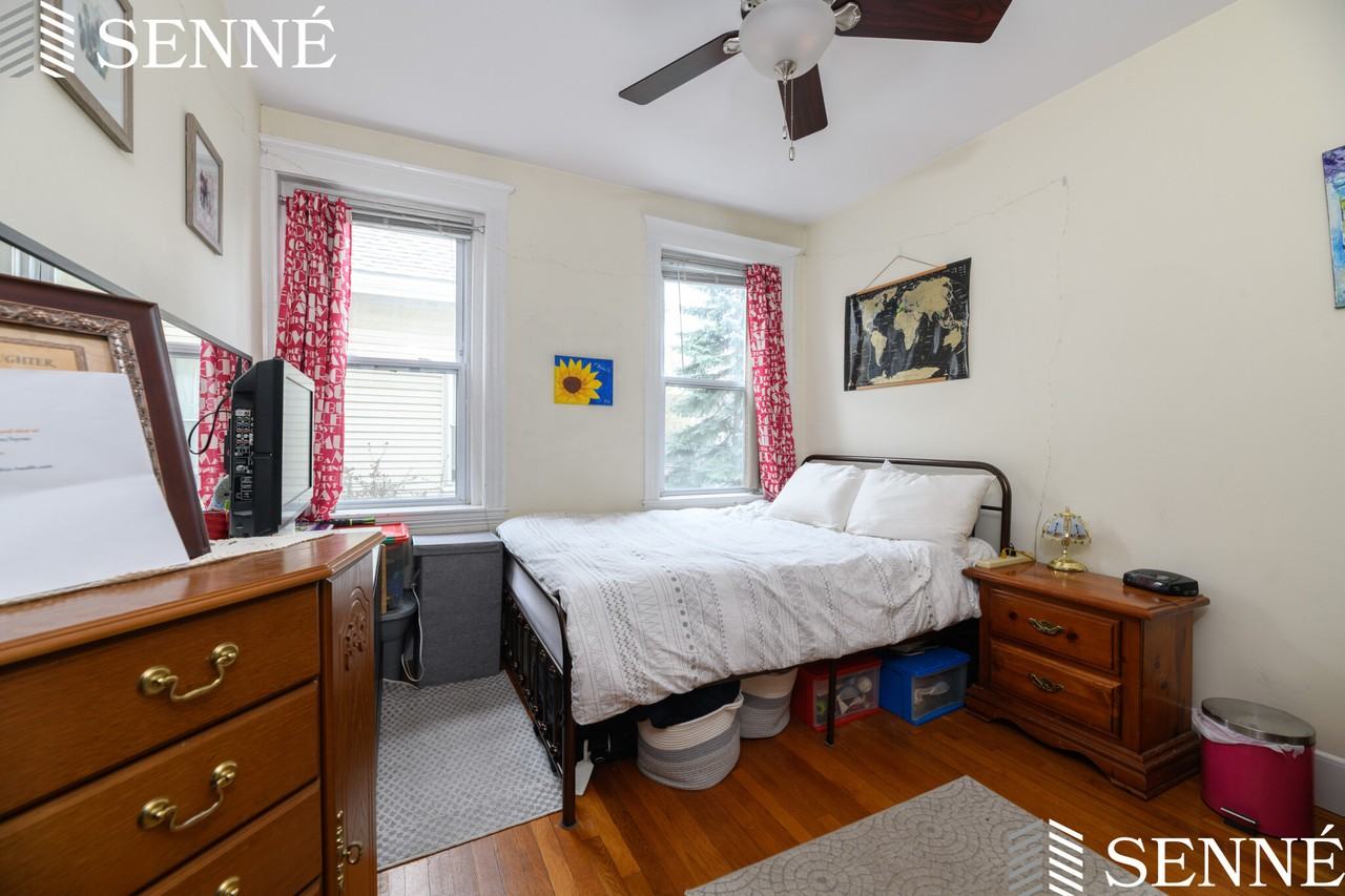 214 Chestnut St #3 - Photo 7 of 17