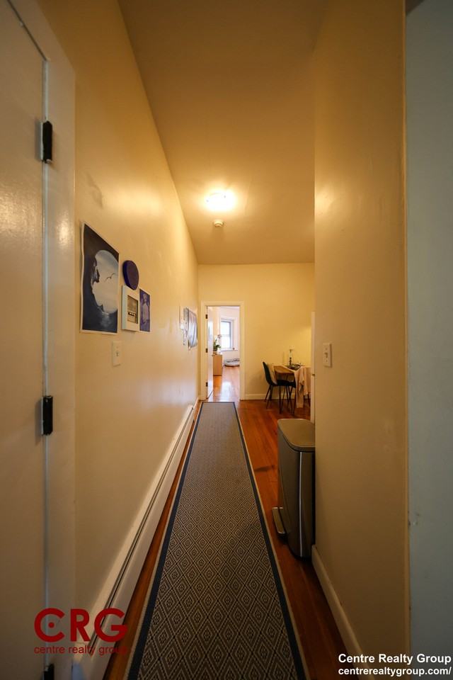 1728 Beacon St #1 - Photo 5 of 29