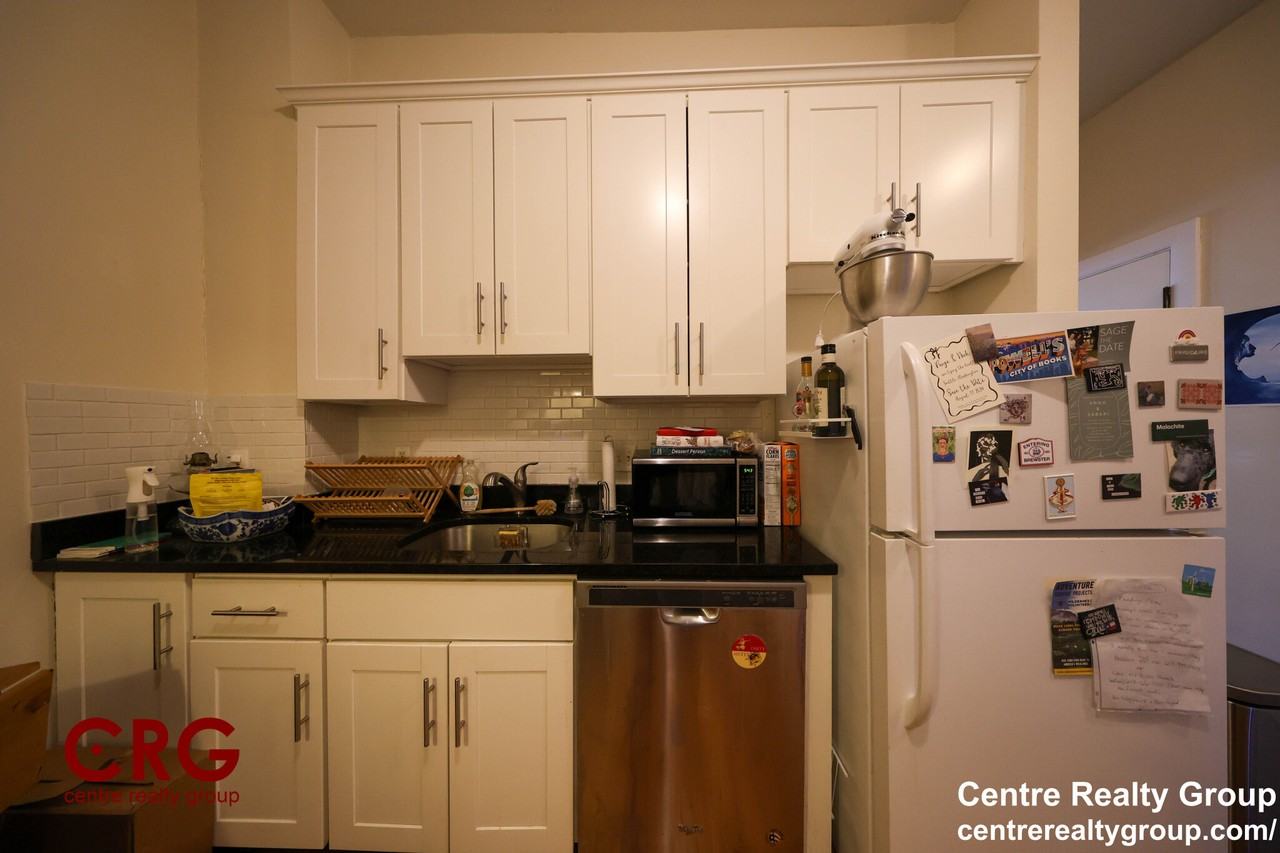 1728 Beacon St #1 - Photo 7 of 29
