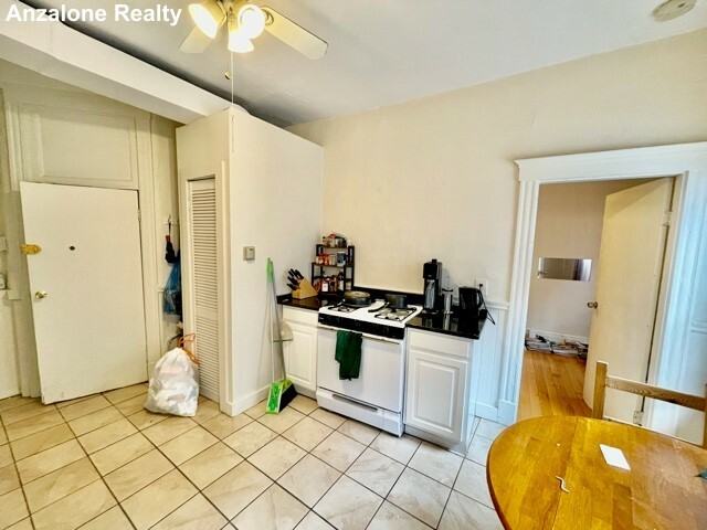 11 Charter St #2 - Photo 7 of 14