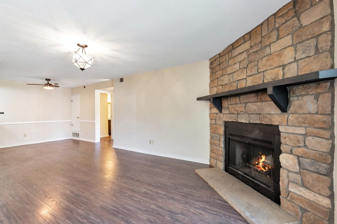 1871 S Pitkin Cir #B - Photo 3 of 15