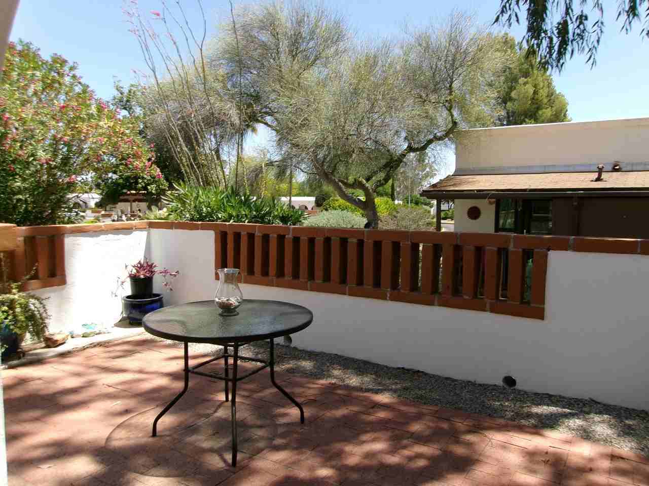 176 S Paseo Sarta #B - Photo 3 of 13