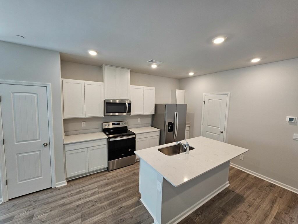 179 Dale Mires Ln - Photo 2 of 14