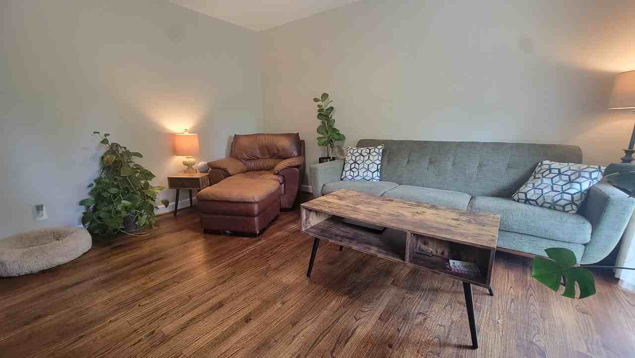 2005 Wa Wa Ave - Photo 3 of 13