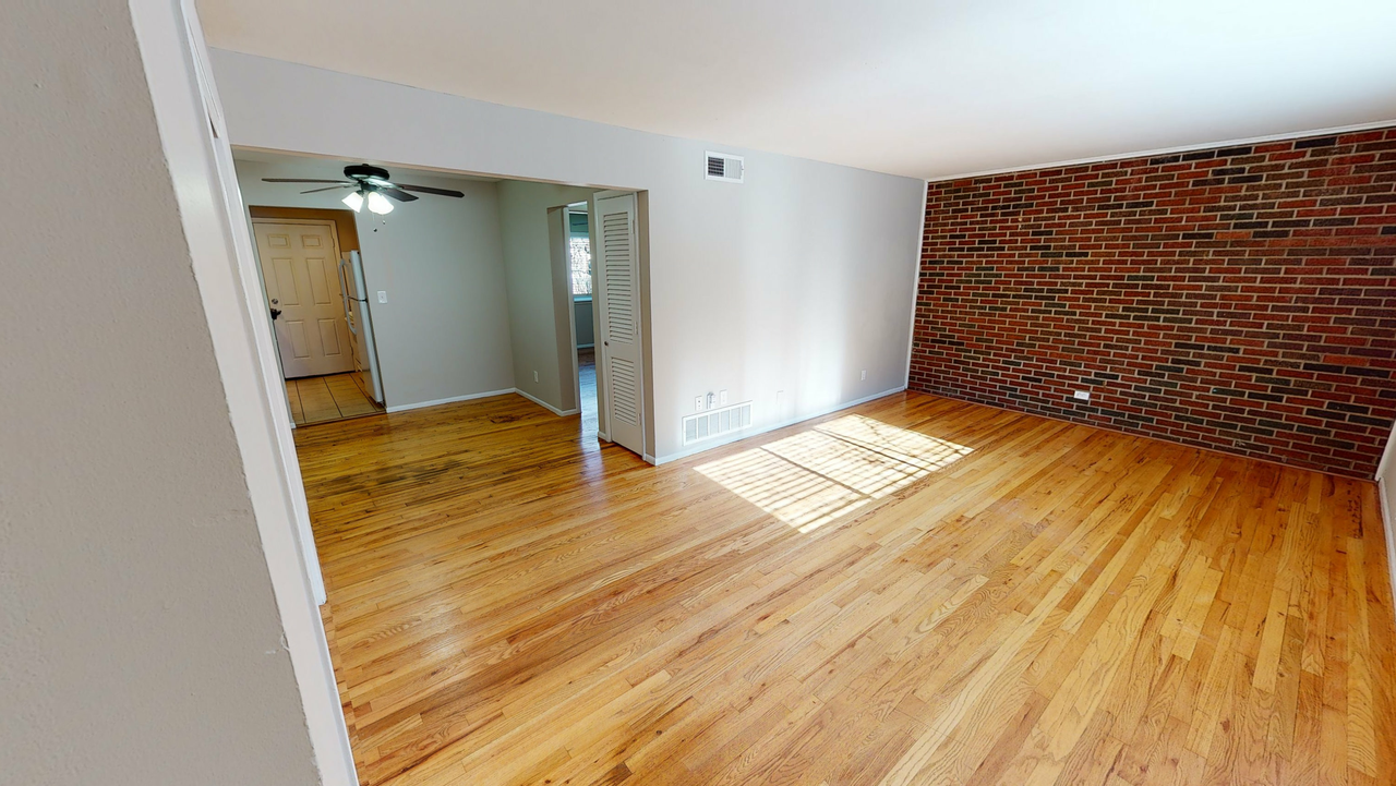 3330-3368 Charlotte St - Photo 5 of 27