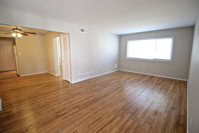 3330-3368 Charlotte St - Photo 6 of 27