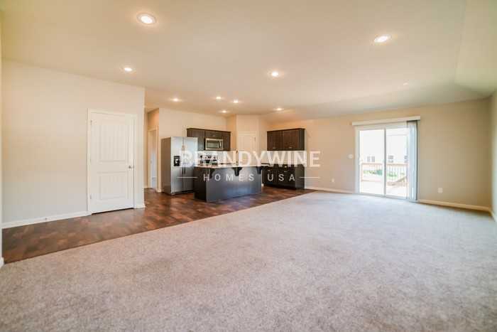 1116 Sw Hawthorne Cir - Photo 3 of 19