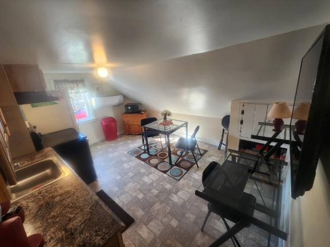 90 Winona Road - Photo 2 of 8