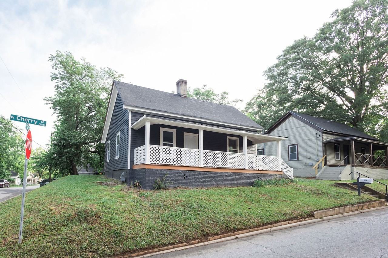 519 W Cherry St - Photo 2 of 23
